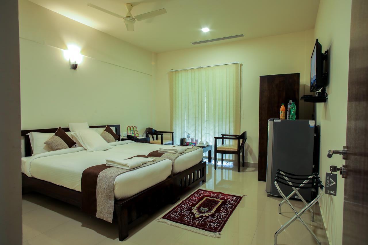 Hotel Le Noor Kochi Exterior foto