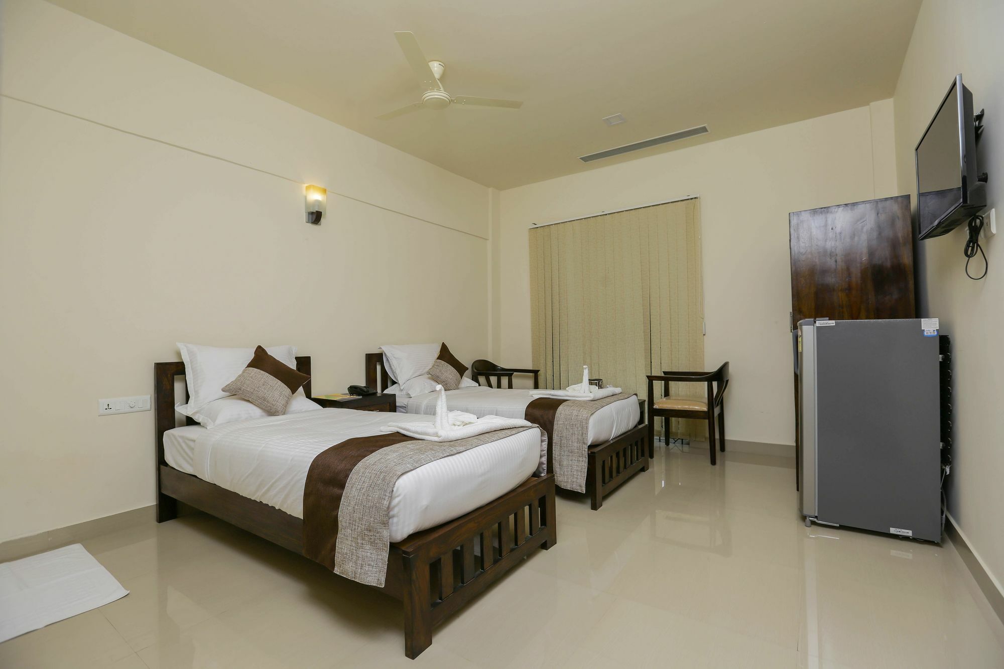 Hotel Le Noor Kochi Exterior foto