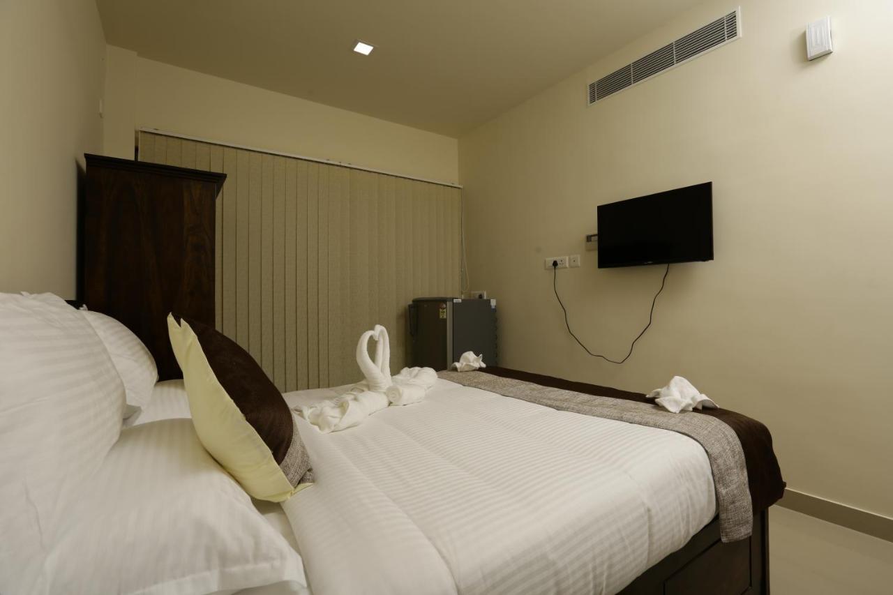 Hotel Le Noor Kochi Exterior foto